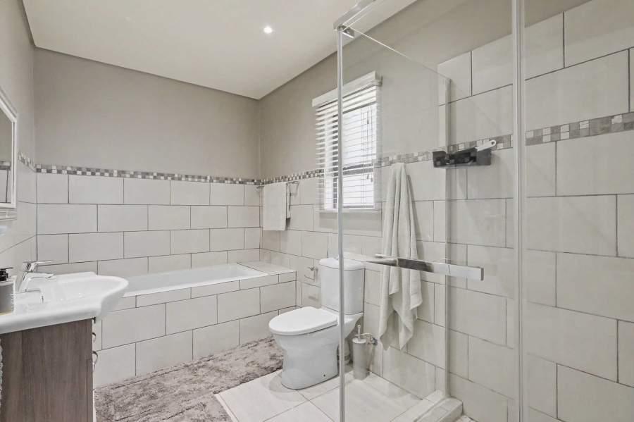 3 Bedroom Property for Sale in Luciana Country Estate Free State